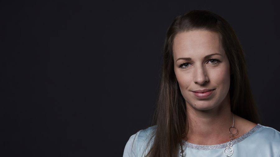  Jennifer Mayr